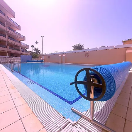 Tropicalidays Cristianos Seafront Bucanero Apartmán *