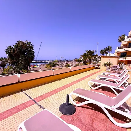 Tropicalidays Cristianos Seafront Bucanero Apartmán *