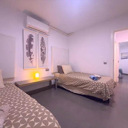 Tropicalidays Cristianos Seafront Bucanero Apartmán
