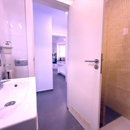 Apartmán Tropicalidays Cristianos Seafront Bucanero *